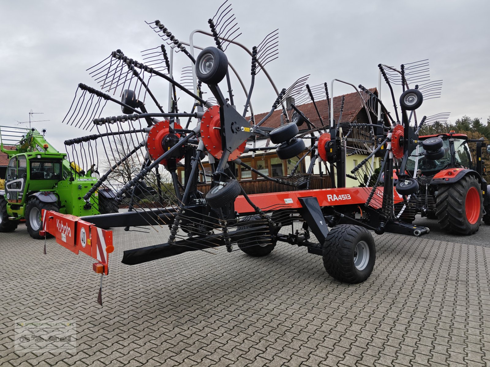 Schwader типа Kubota RA4513, Gebrauchtmaschine в Eging am See (Фотография 8)