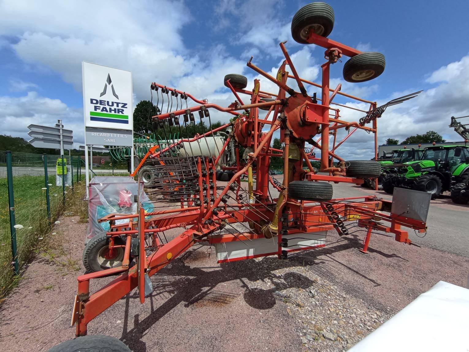 Schwader del tipo Kuhn Andaineur GA7301 Kuhn, Gebrauchtmaschine en LA SOUTERRAINE (Imagen 5)