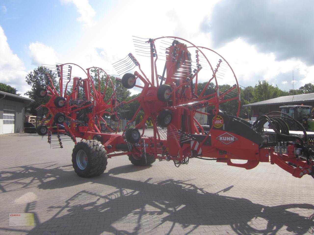 Schwader of the type Kuhn GA 13131, CCI 800, NEU !, Neumaschine in Molbergen (Picture 3)