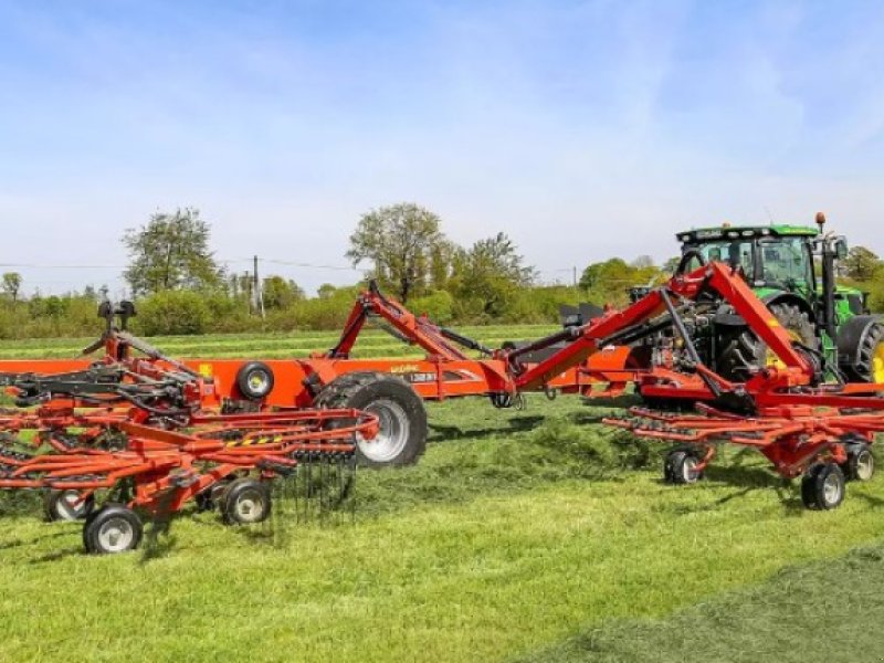 Schwader tipa Kuhn GA 13231, Neumaschine u Aislingen (Slika 1)