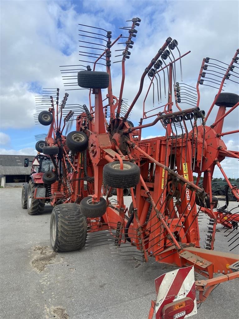 Schwader tip Kuhn GA 15021 Med nyer rive fjedre, Gebrauchtmaschine in Løgstør (Poză 1)