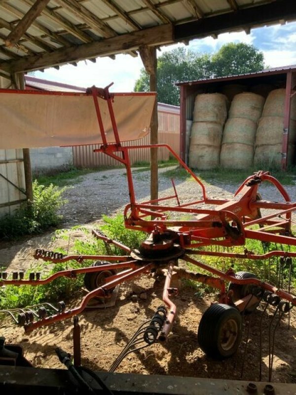 Schwader tip Kuhn GA 3501 GM, Gebrauchtmaschine in Hauteroche (Poză 3)