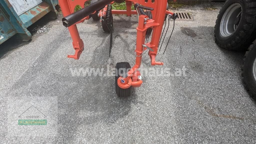 Schwader Türe ait Kuhn GA 3901, Neumaschine içinde Schlitters (resim 7)