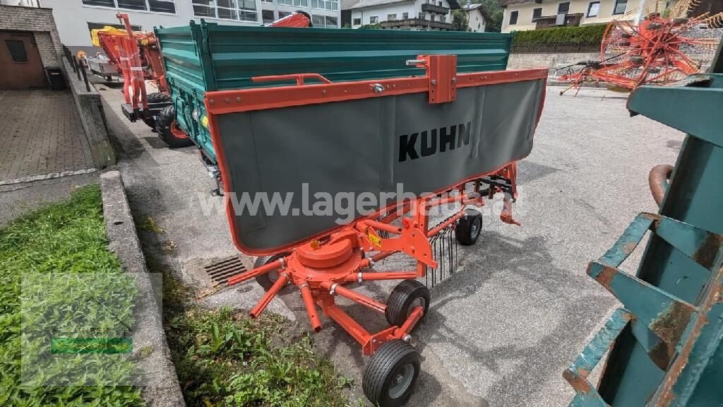 Schwader des Typs Kuhn GA 3901, Neumaschine in Schlitters (Bild 5)