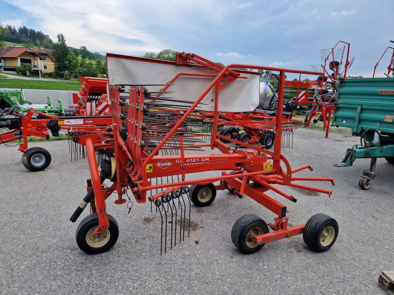 Schwader del tipo Kuhn GA 4121 GM, Gebrauchtmaschine en Grünbach (Imagen 1)