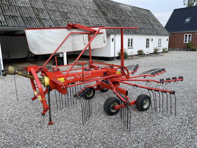 Schwader of the type Kuhn GA 4121 GM, Gebrauchtmaschine in Hårlev