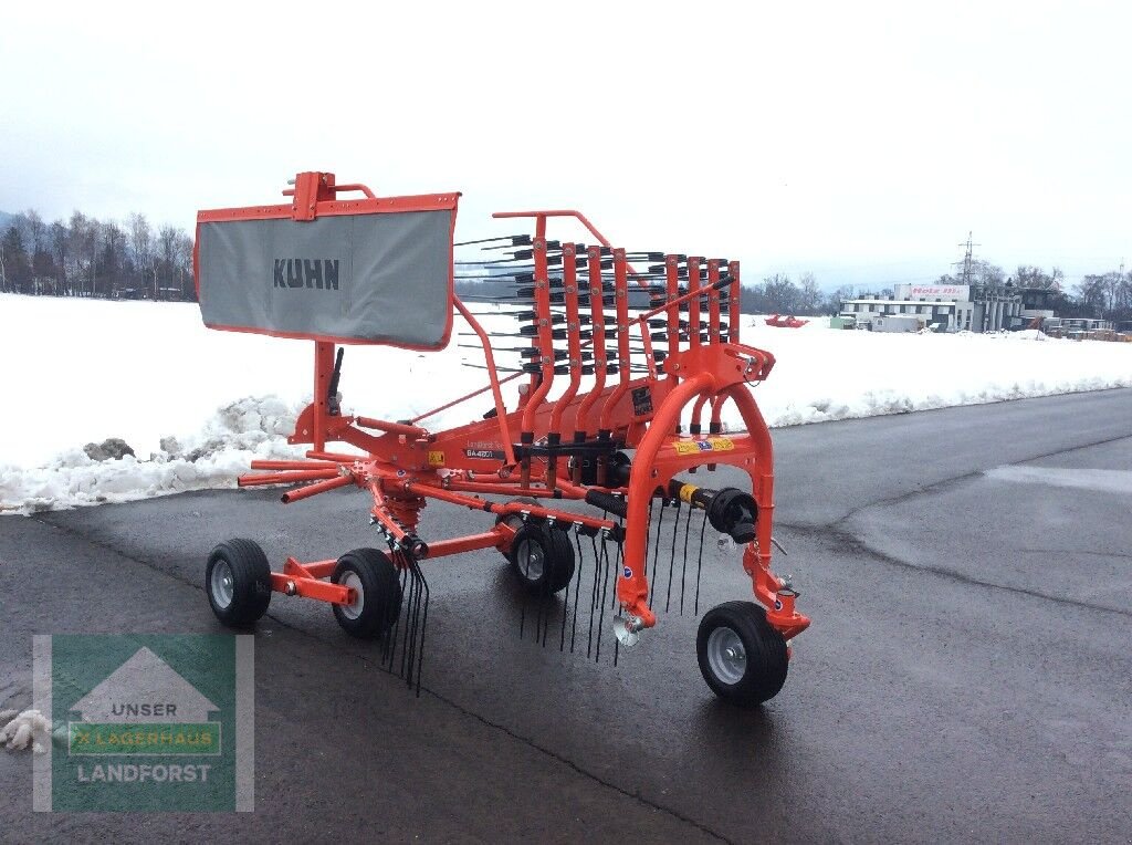 Schwader du type Kuhn GA 4201, Neumaschine en Kobenz bei Knittelfeld (Photo 4)