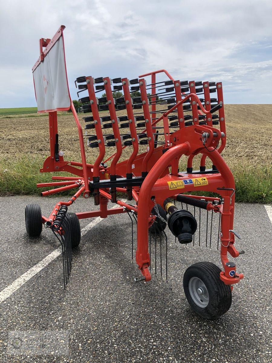 Schwader tip Kuhn GA 4201, Vorführmaschine in Arnreit (Poză 7)