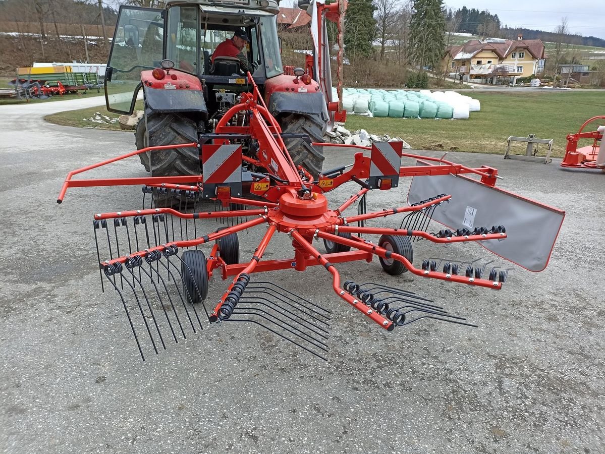 Schwader tip Kuhn GA 4201, Vorführmaschine in Grünbach (Poză 6)