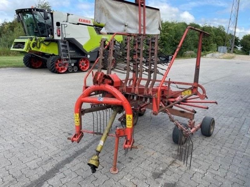 Schwader du type Kuhn GA 4321 GM Skårdug, Gebrauchtmaschine en Vinderup (Photo 1)