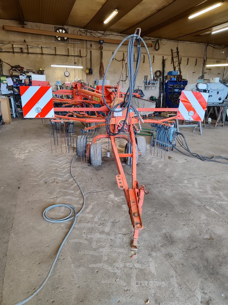 Schwader tip Kuhn GA 6000, Gebrauchtmaschine in Chauvoncourt (Poză 1)