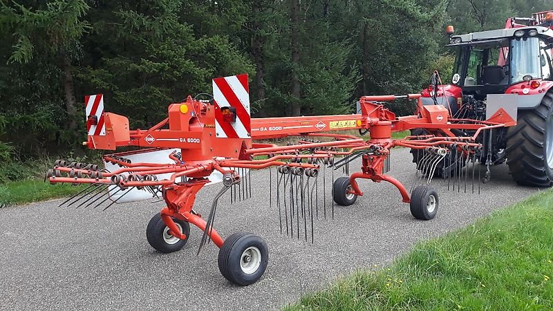 Schwader Türe ait Kuhn GA 6000, Gebrauchtmaschine içinde Itterbeck (resim 25)