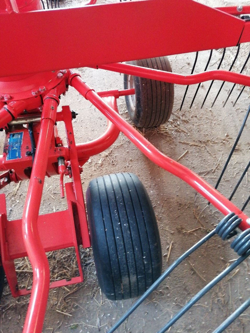 Schwader del tipo Kuhn GA 6002, Gebrauchtmaschine In Lérouville (Immagine 5)