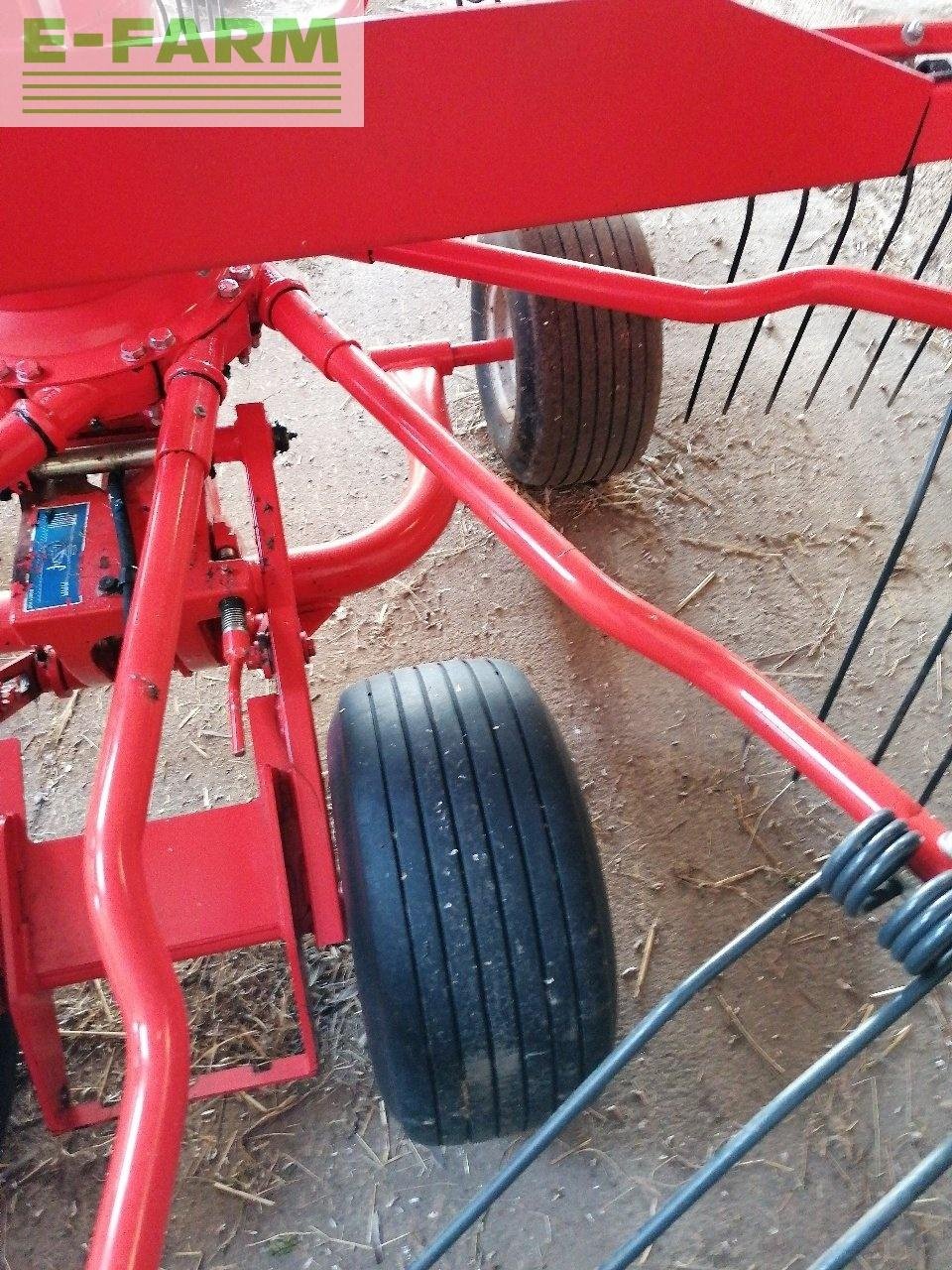 Schwader tip Kuhn ga 6002, Gebrauchtmaschine in CHAUVONCOURT (Poză 5)