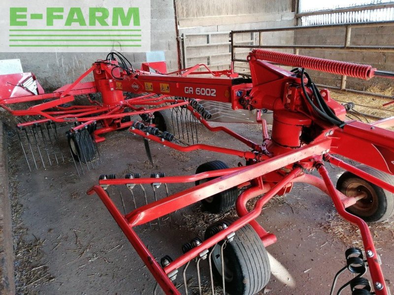 Schwader tip Kuhn ga 6002, Gebrauchtmaschine in CHAUVONCOURT (Poză 1)