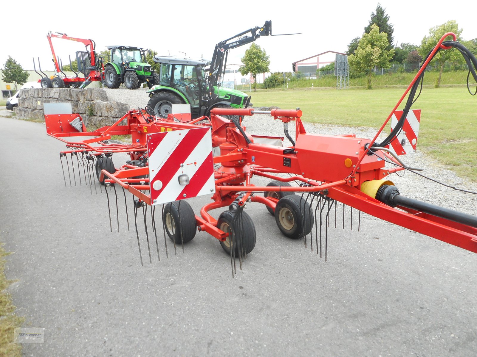 Schwader des Typs Kuhn GA 6002, Gebrauchtmaschine in Wörnitz (Bild 4)