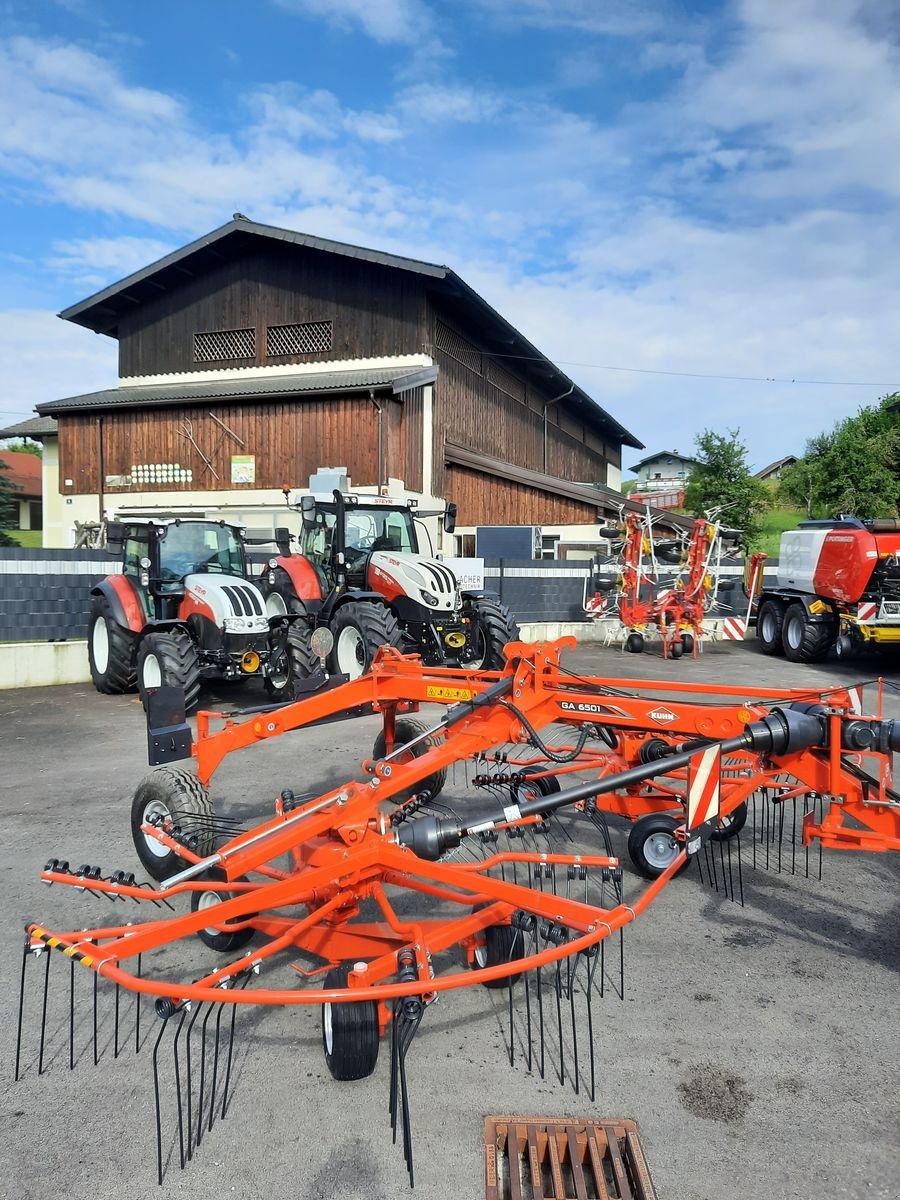 Schwader van het type Kuhn GA 6501, Neumaschine in Berndorf (Foto 5)