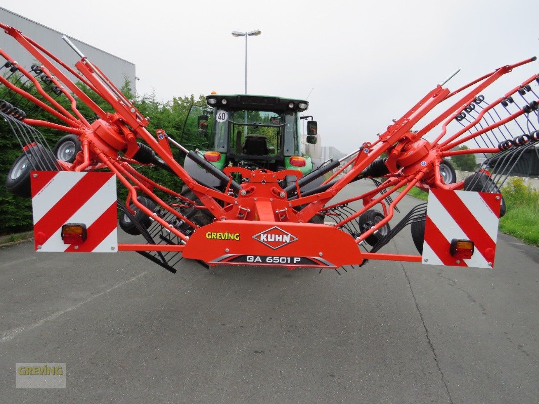 Schwader of the type Kuhn GA 6501P, Neumaschine in Werne (Picture 10)