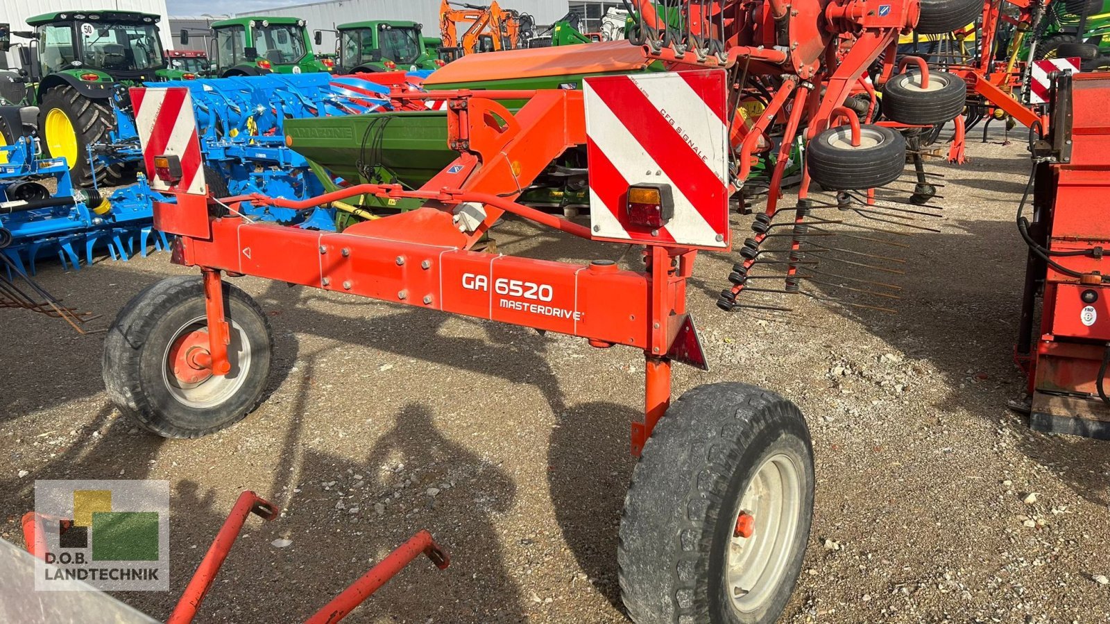 Schwader del tipo Kuhn GA 6520, Gebrauchtmaschine en Regensburg (Imagen 7)