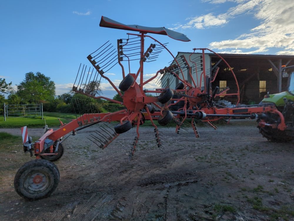 Schwader del tipo Kuhn GA 6620, Gebrauchtmaschine In FRESNAY LE COMTE (Immagine 2)