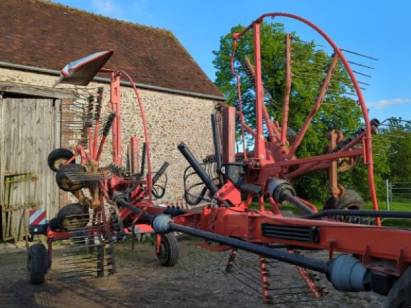 Schwader tip Kuhn GA 6620, Gebrauchtmaschine in FRESNAY LE COMTE