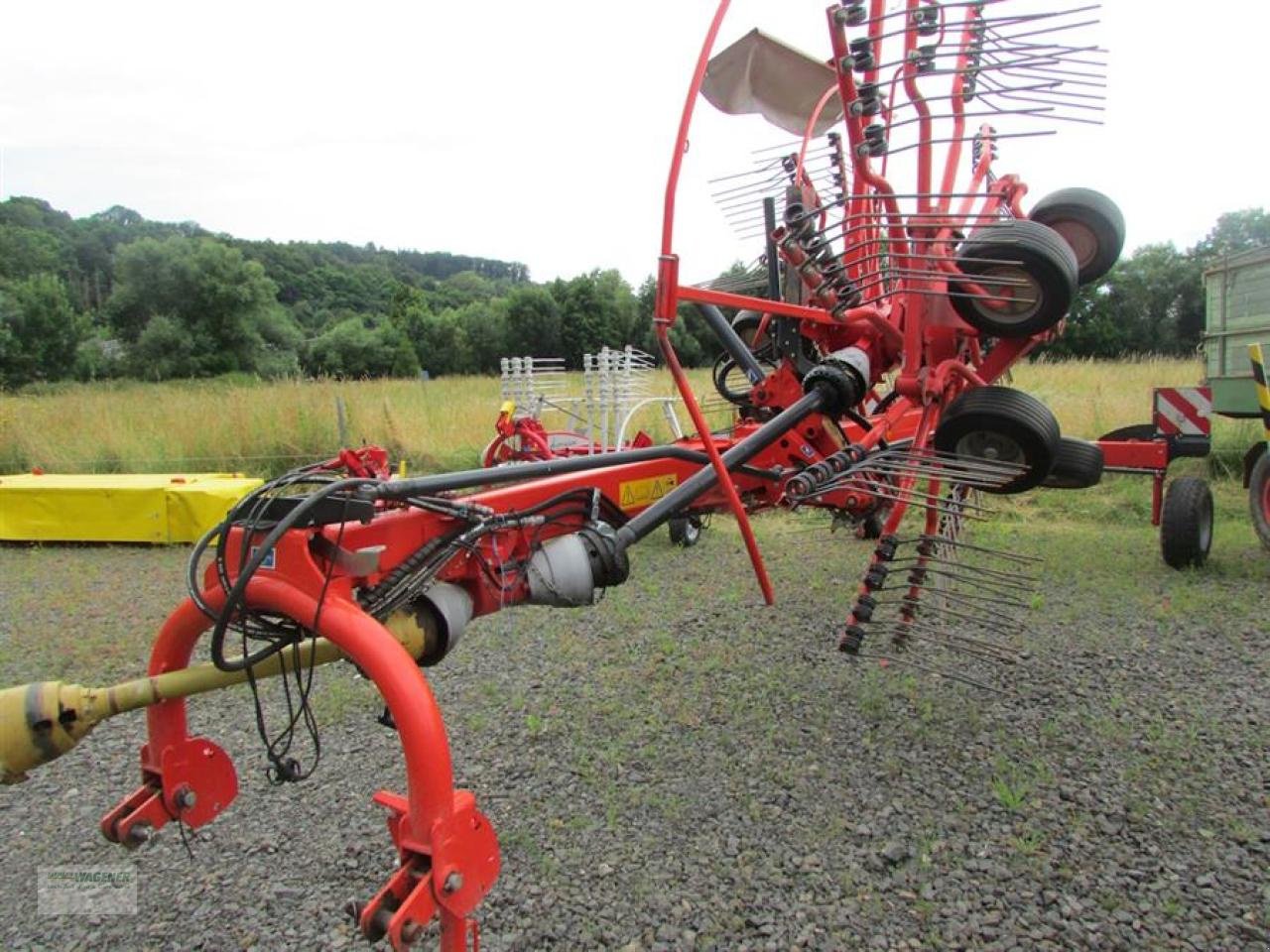 Schwader tip Kuhn GA 6620, Gebrauchtmaschine in Bad Wildungen - Wega (Poză 1)