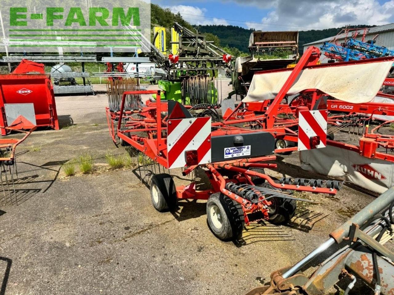 Schwader del tipo Kuhn ga 6622, Gebrauchtmaschine en CHAUVONCOURT (Imagen 4)