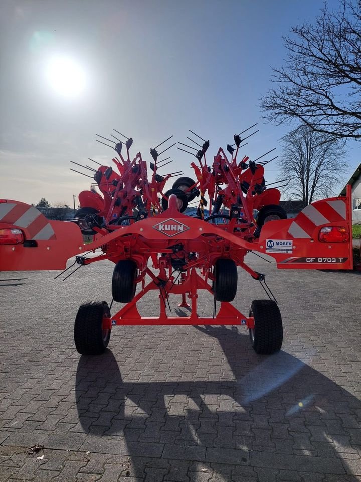 Schwader tipa Kuhn GA 6632+, Neumaschine u Hohenfels (Slika 4)