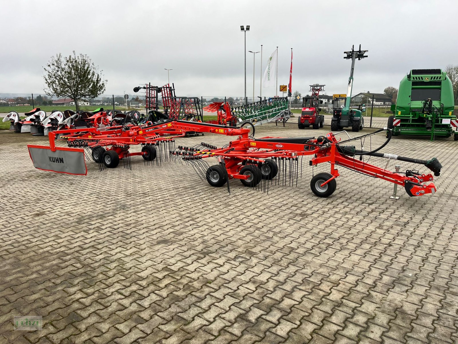 Schwader tip Kuhn GA 6632+, Neumaschine in Bruckmühl (Poză 4)