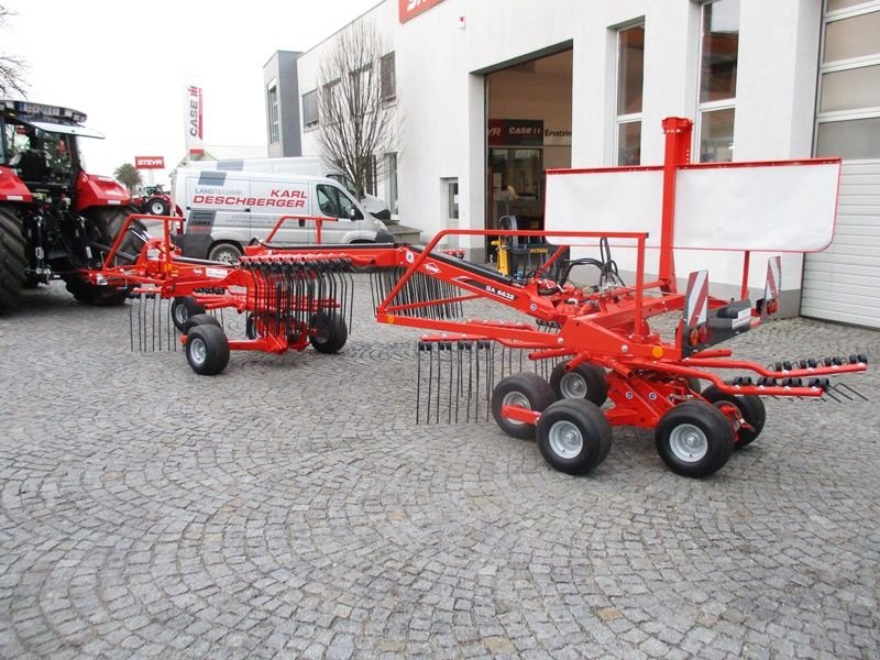 Schwader Türe ait Kuhn GA 6632 Wurmschwader, Neumaschine içinde St. Marienkirchen (resim 2)