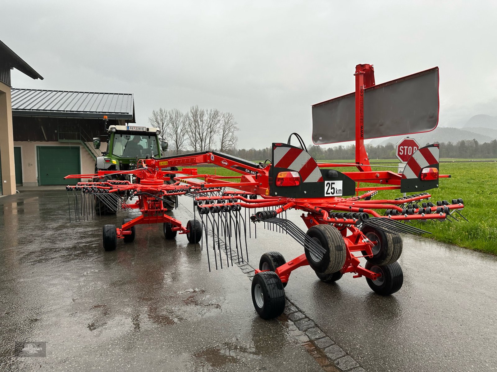 Schwader del tipo Kuhn GA 6632 Zweikreisel-Giroschwader, Wurmschwader, Neumaschine en Rankweil (Imagen 10)