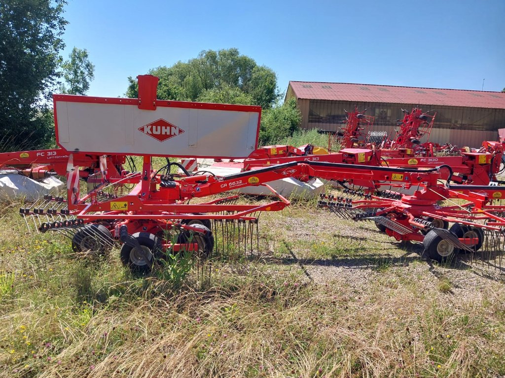 Schwader del tipo Kuhn Ga 6632, Gebrauchtmaschine In MANDRES-SUR-VAIR (Immagine 4)