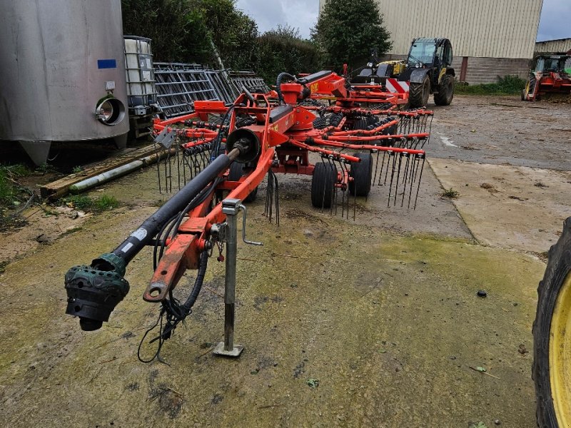 Schwader del tipo Kuhn GA 6632, Gebrauchtmaschine en MANDRES-SUR-VAIR (Imagen 1)