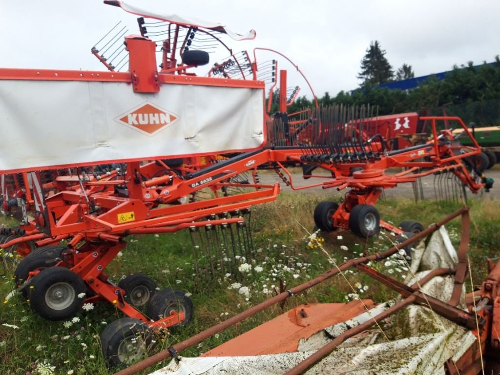 Schwader del tipo Kuhn GA 6632, Gebrauchtmaschine en BRAS SUR MEUSE (Imagen 3)