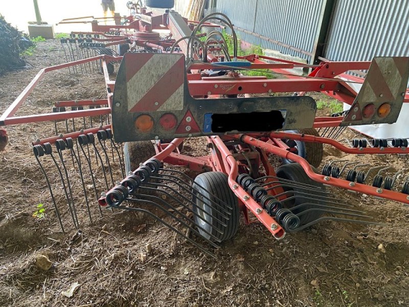 Schwader del tipo Kuhn GA 6632, Gebrauchtmaschine en LE PONT CHRETIEN (Imagen 10)