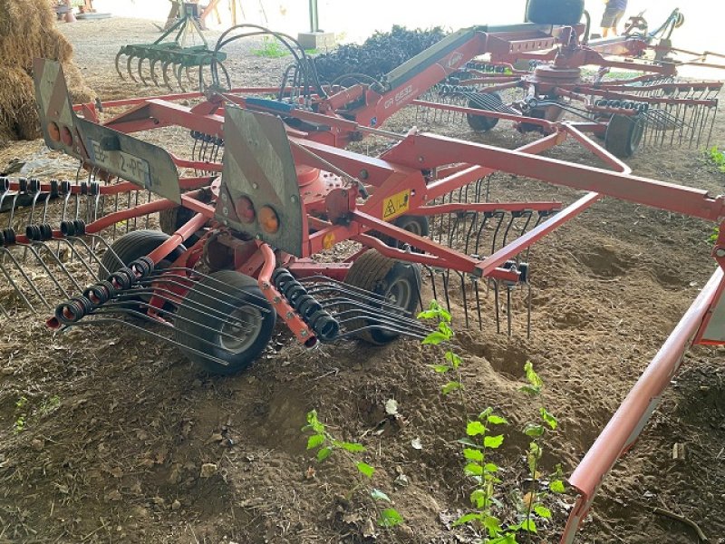 Schwader tip Kuhn GA 6632, Gebrauchtmaschine in LE PONT CHRETIEN (Poză 9)