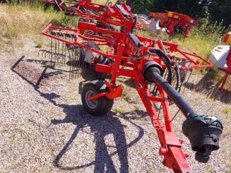 Schwader van het type Kuhn ga 6632, Gebrauchtmaschine in CHAUVONCOURT (Foto 1)