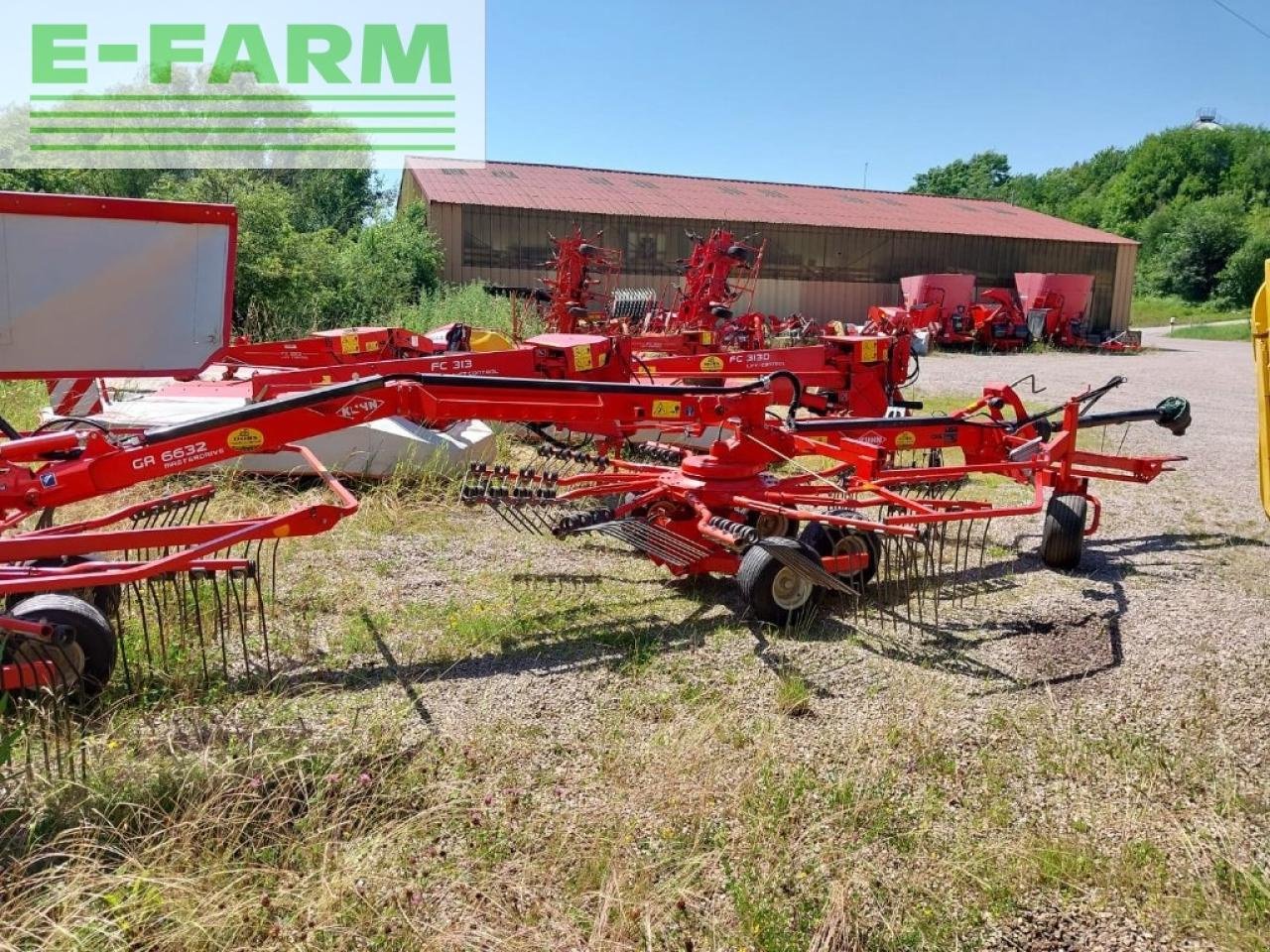 Schwader tip Kuhn ga 6632, Gebrauchtmaschine in CHAUVONCOURT (Poză 2)