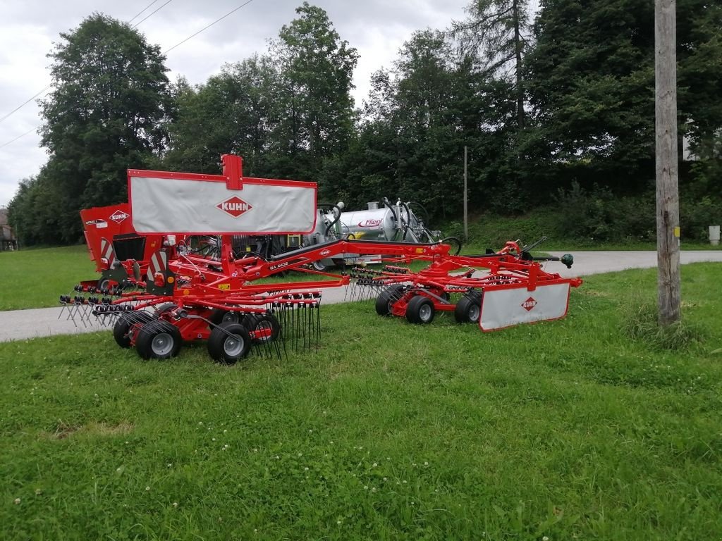 Schwader typu Kuhn GA 6632, Neumaschine v Grünbach (Obrázok 1)