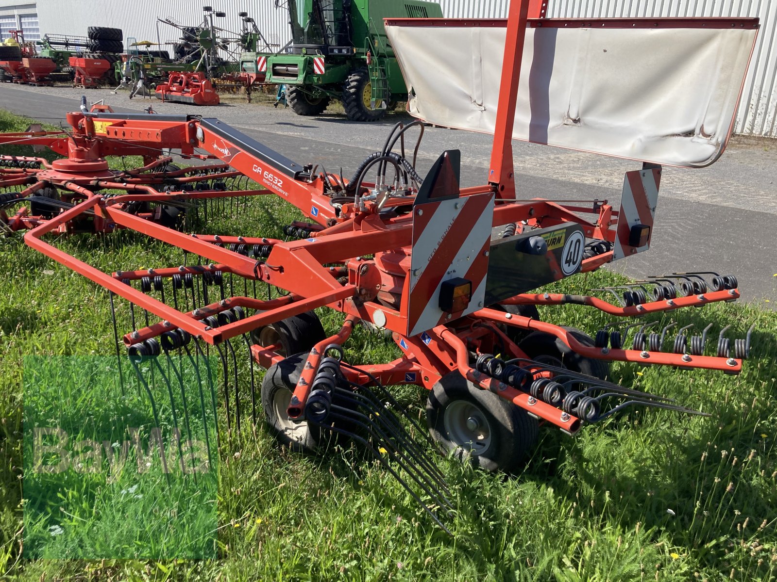 Schwader del tipo Kuhn GA 6632, Gebrauchtmaschine en Giebelstadt (Imagen 9)