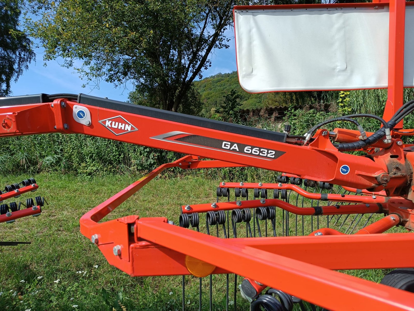 Schwader van het type Kuhn GA 6632, Gebrauchtmaschine in Kuchen (Foto 1)