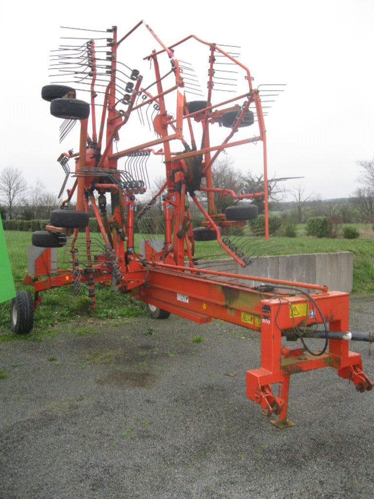 Schwader van het type Kuhn GA 7301, Gebrauchtmaschine in BRECE (Foto 2)