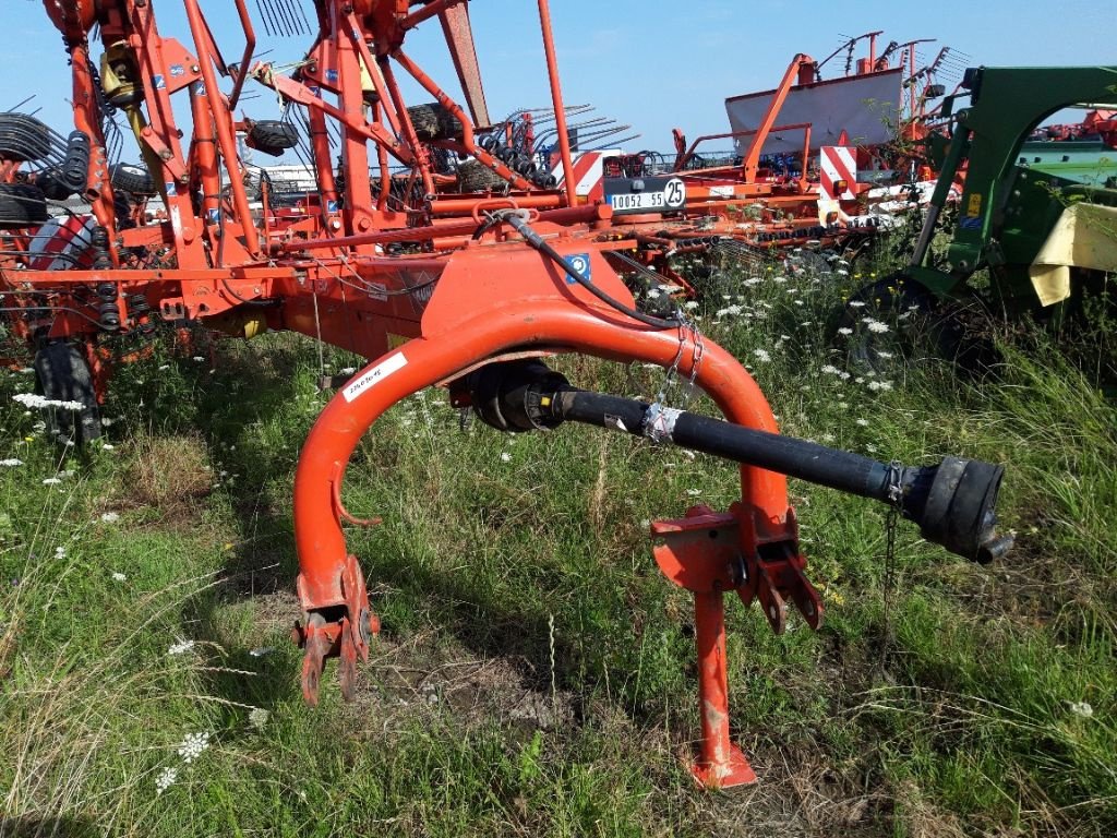 Schwader del tipo Kuhn GA 7501, Gebrauchtmaschine en BRAS SUR MEUSE (Imagen 7)