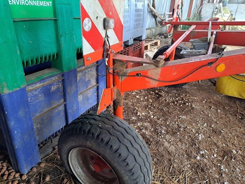 Schwader del tipo Kuhn GA 7501, Gebrauchtmaschine en LE PONT CHRETIEN (Imagen 6)