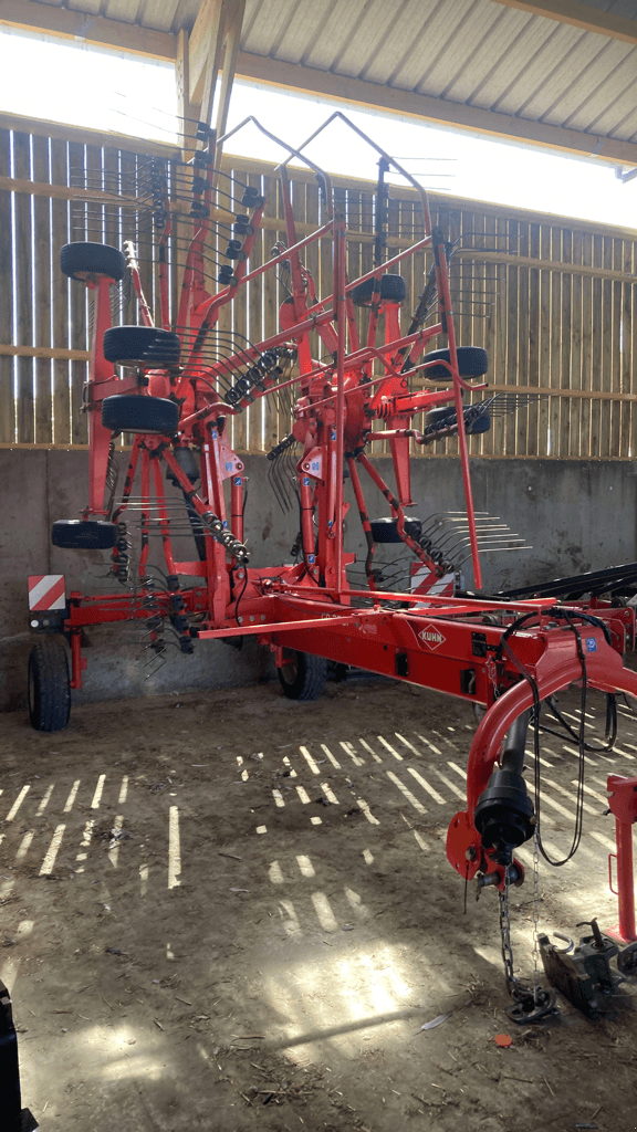 Schwader tip Kuhn GA 7501, Gebrauchtmaschine in CONDE SUR VIRE (Poză 2)