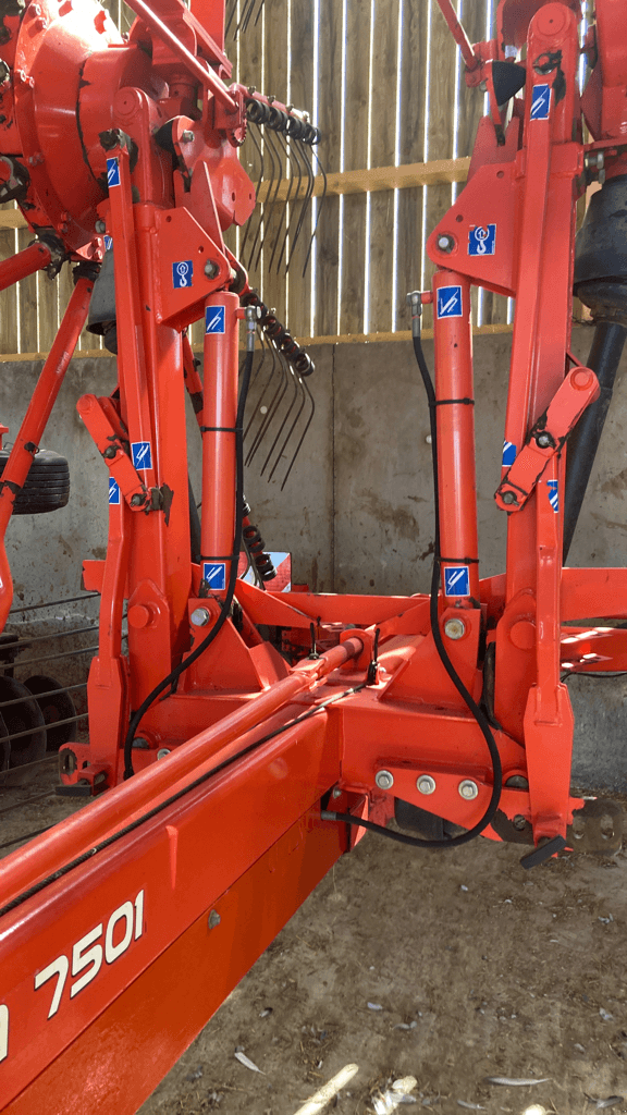 Schwader del tipo Kuhn GA 7501, Gebrauchtmaschine en CONDE SUR VIRE (Imagen 4)