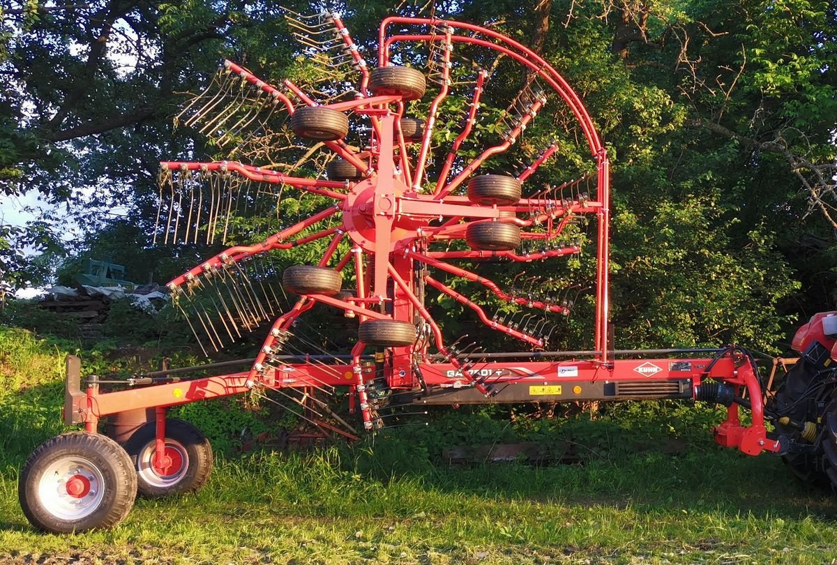 Schwader van het type Kuhn GA 7501, Neumaschine in Kirchschlag (Foto 6)