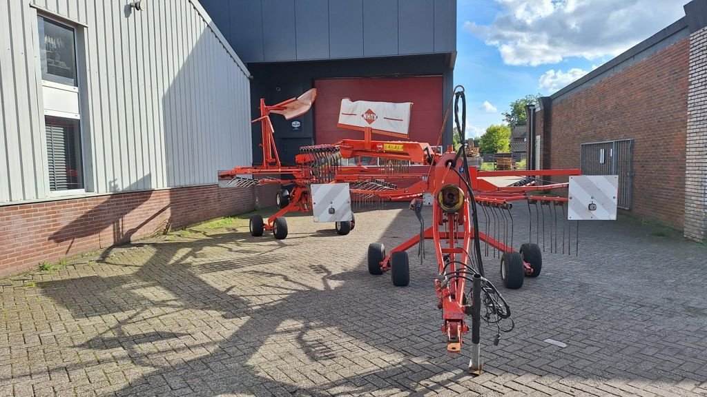 Schwader du type Kuhn GA 7822, Gebrauchtmaschine en MARIENHEEM (Photo 3)