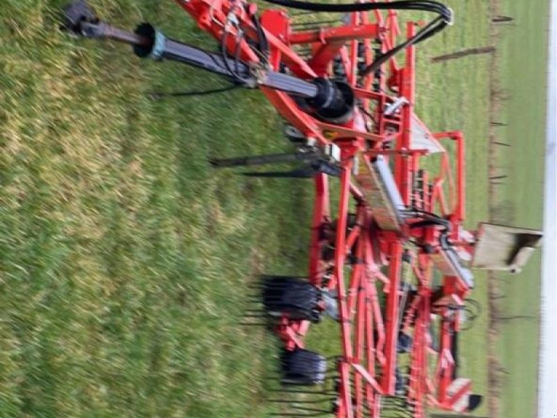 Schwader tip Kuhn ga 7932, Gebrauchtmaschine in CHAUVONCOURT (Poză 1)