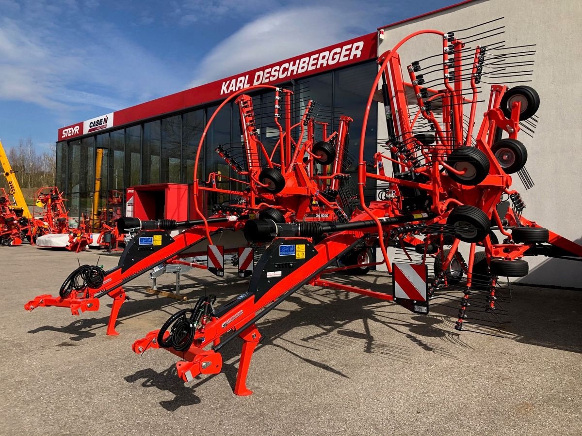 Schwader del tipo Kuhn GA 8030 Zweikreiselschwader, Vorführmaschine en St. Marienkirchen (Imagen 1)